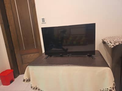 Sharp LED blacklight 32 inches Display with remote
