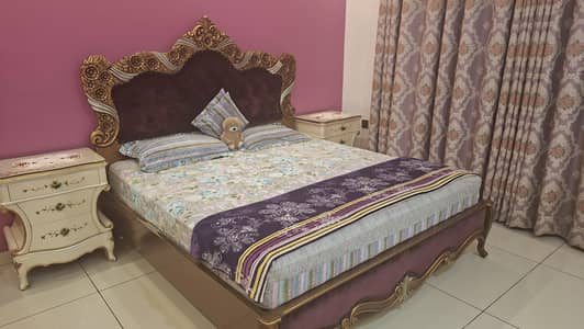 Bedroom Set For Sale