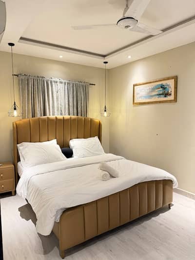 1 Bedroom Luxury Furnished Apartment is Available for Rent in Bahria Town Lahore