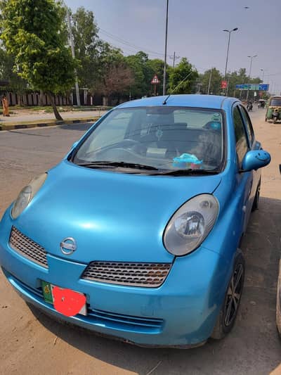 Nissan march vehicle extream good family vehicle