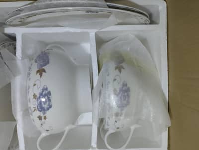 Dinner set original bone china 61 pcs