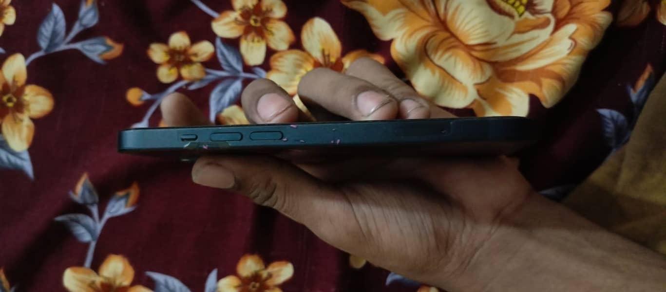iphone 13 jv 1