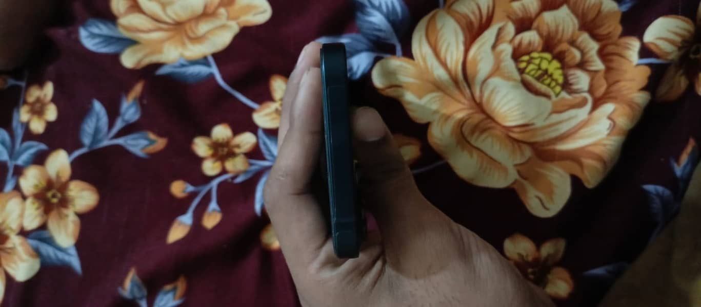 iphone 13 jv 2