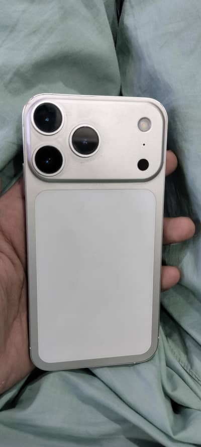Iphone XR convert 17pro