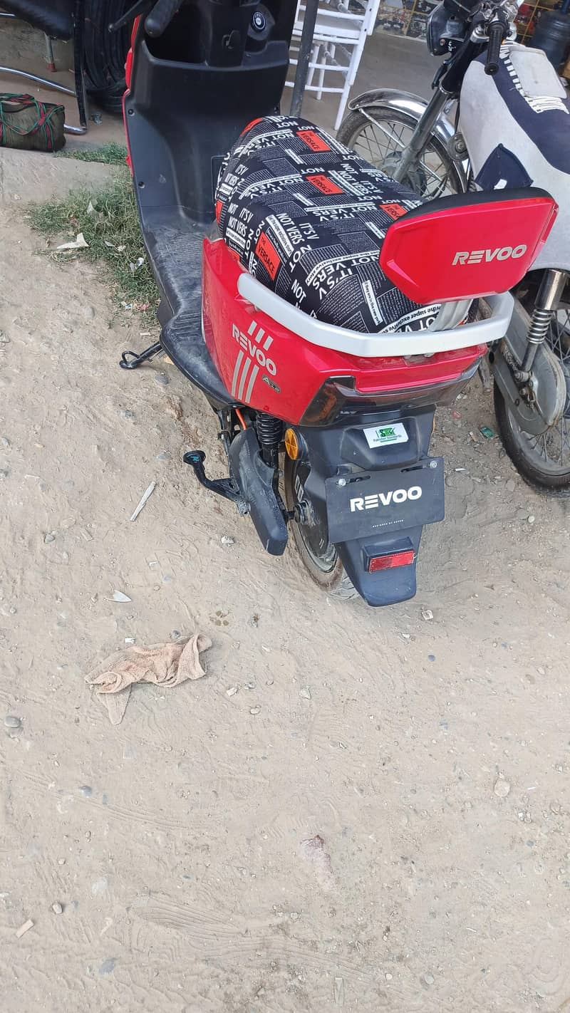 revoo 3