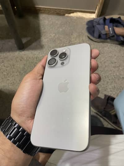 Iphone 15pro max hk