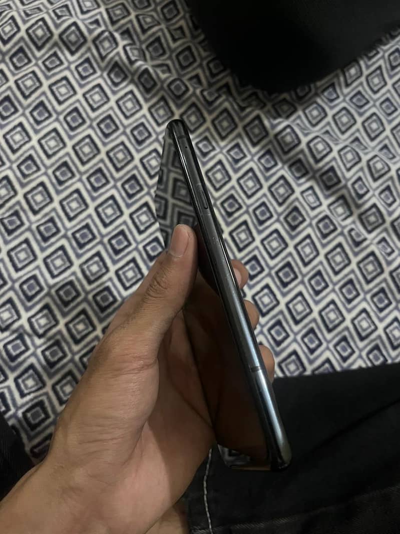 LG g8xthinq 5