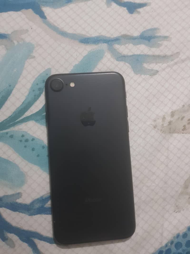 IPHONE 7 0