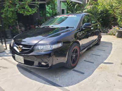 Honda Accord CL9 Full option