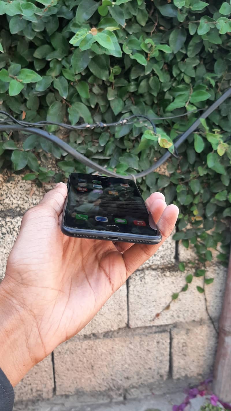 iPhone 7plus 6