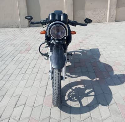 Yamaha YBR 125G total journey