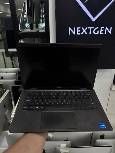 Dell Latitude 7420 Core i7 11th Gen 16GB RAM 256GB SSD