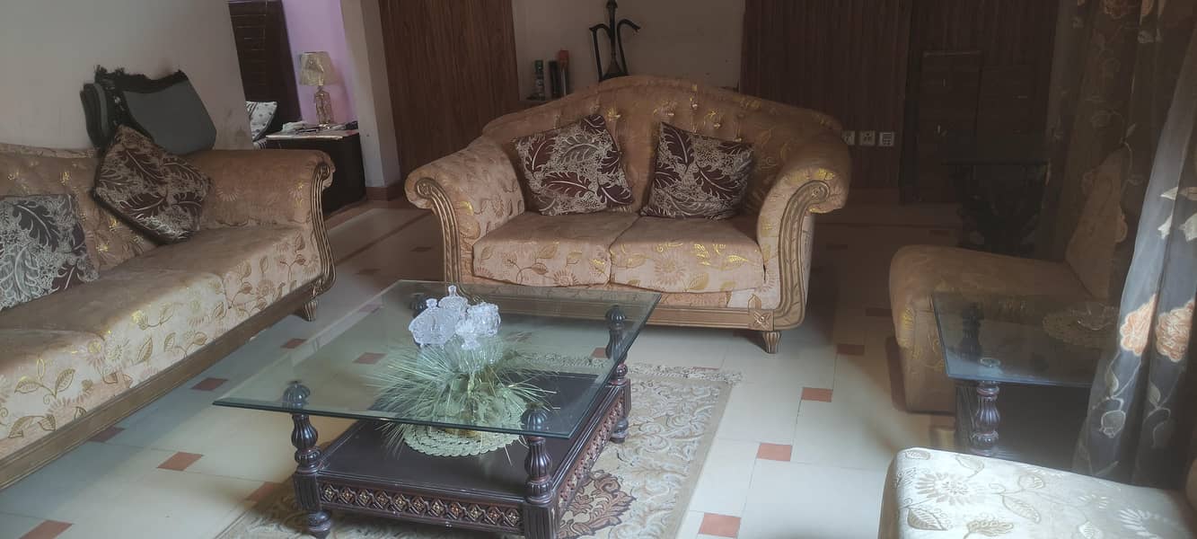 bed and sofa set 7