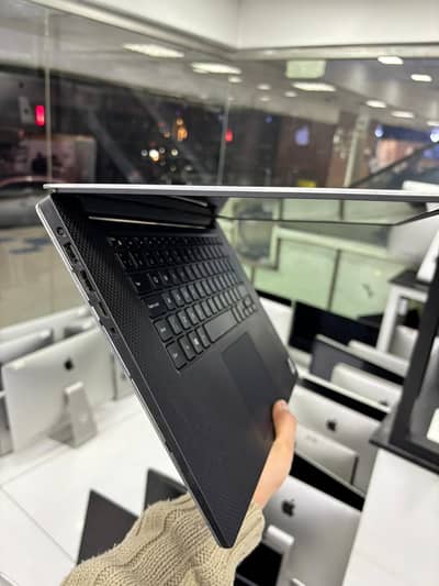 Dell Precision 5540 Core i9 9th Gen 64GB RAM 1TB SSD Quadro T2000 4GB