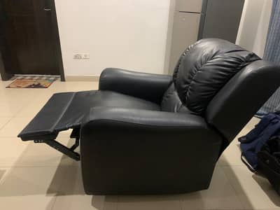 Recliner | Luxury Recliner | Black Recliner For Sale | Recliner chair