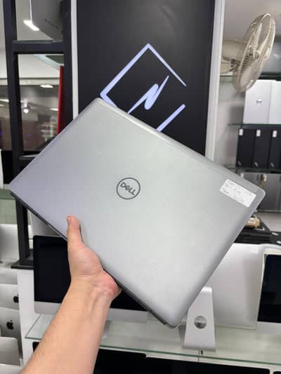Dell Precision 7560 Core i7 11th Gen 16GB 512GB A2000 4GB Graphics