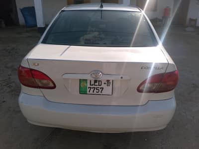 Toyota Corolla XLI white -neat and clean condition Lahore registered