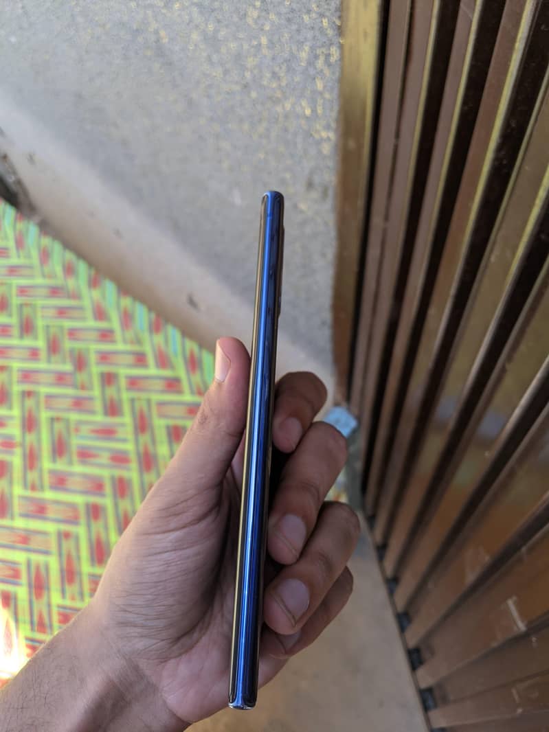 Samsung note 10 plus 8