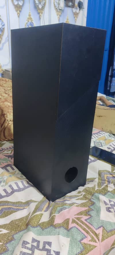 Powerful Custom Built 2.1 Woofer Sound System