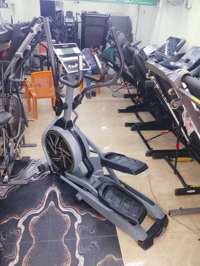 advance fitness Eleptical