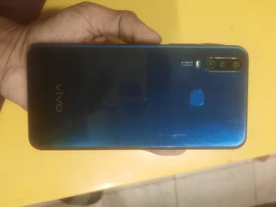 Vivo Y17
