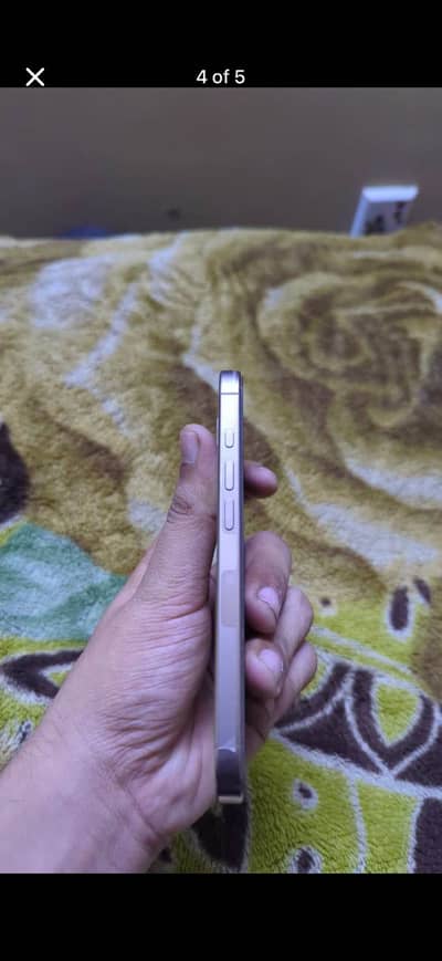 Iphone 16 pro jv