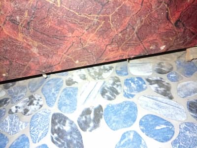 wooden iron stand in good condition