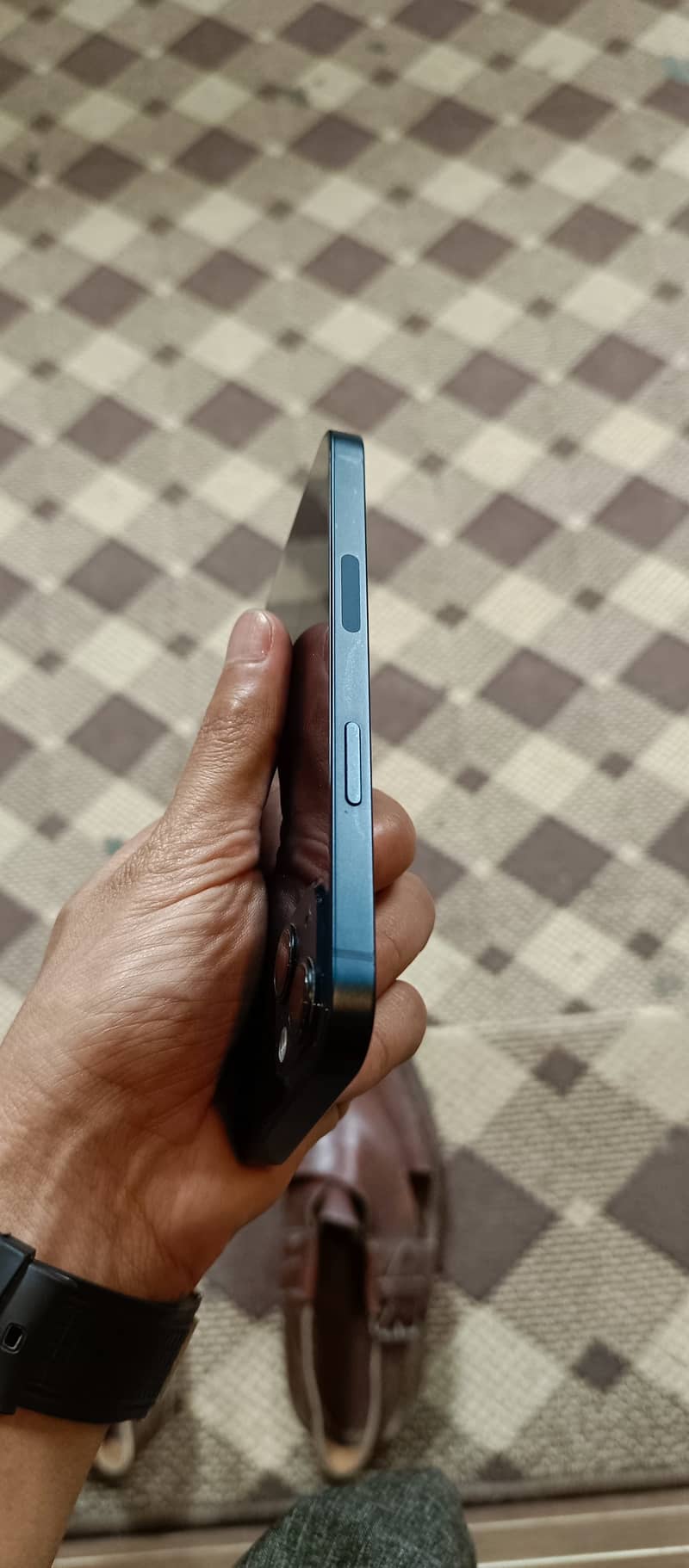 Apple Iphone 13 6