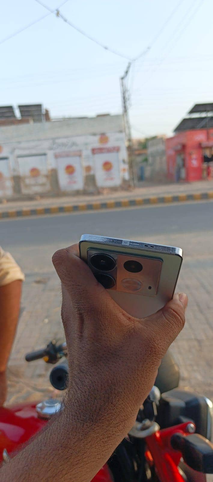 Mobile 1