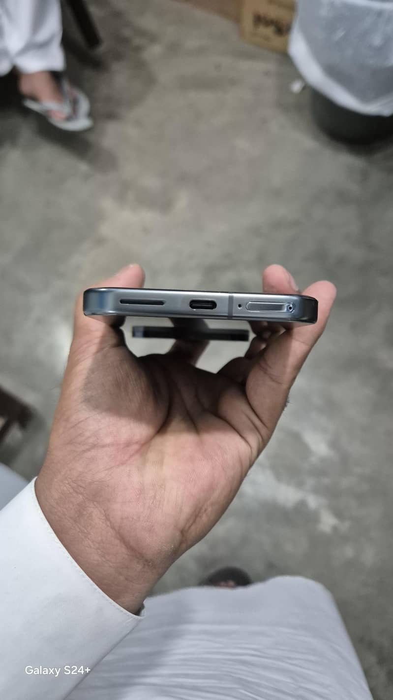 Google pixel 9 pro 2