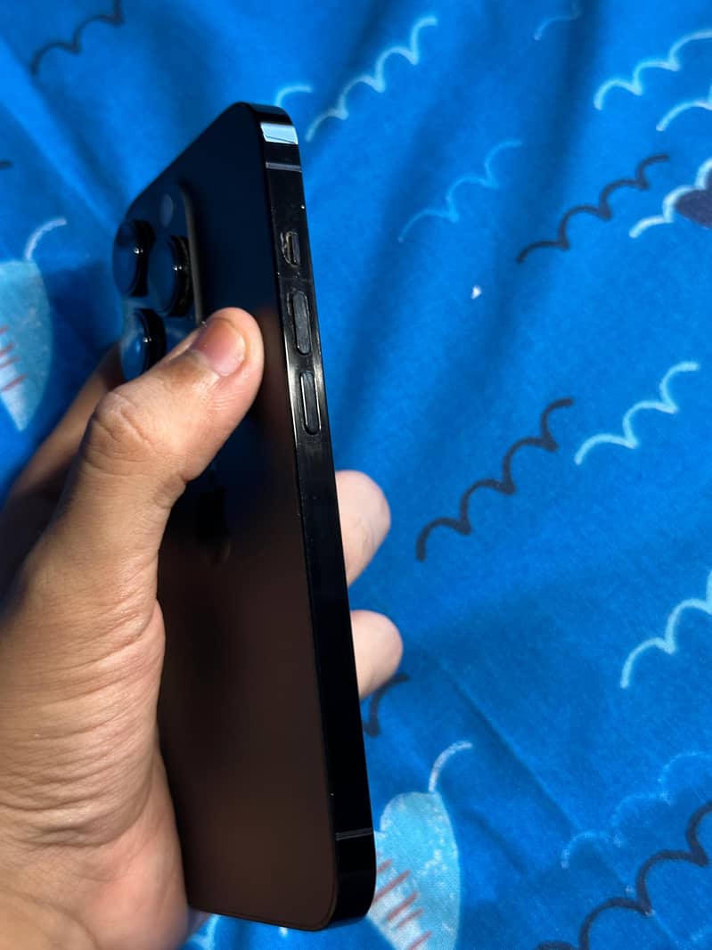 Iphone 14 pro 2