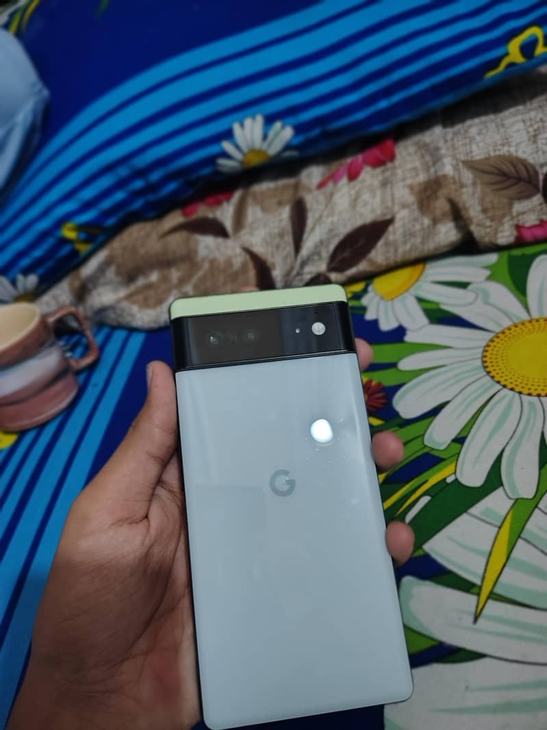 GOOGLE PIXEL 6 0
