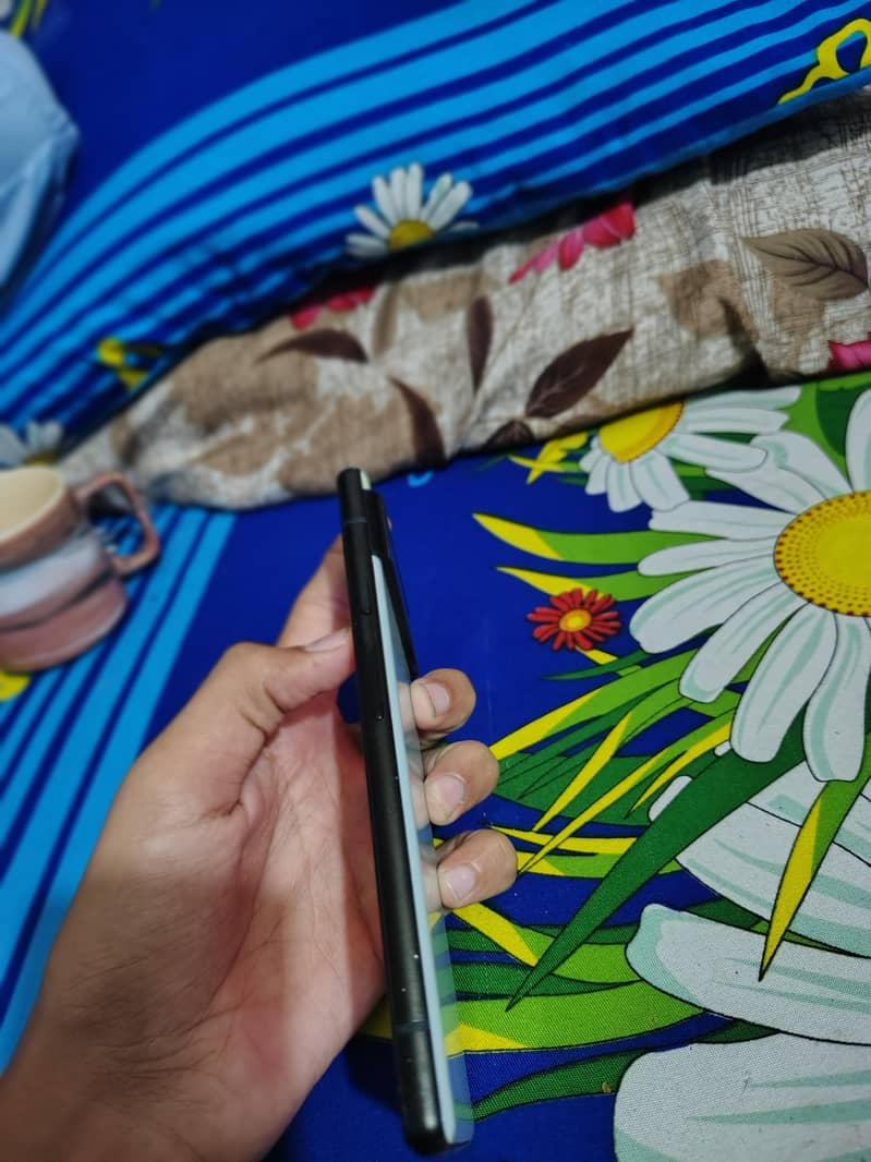 GOOGLE PIXEL 6 1