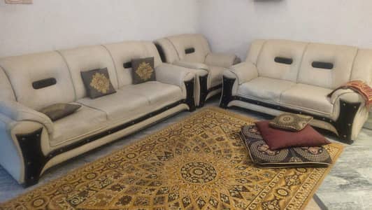 6 seater sofa set for sale in sahiwal