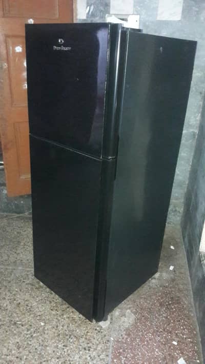 Dawlance 9166 model fridge