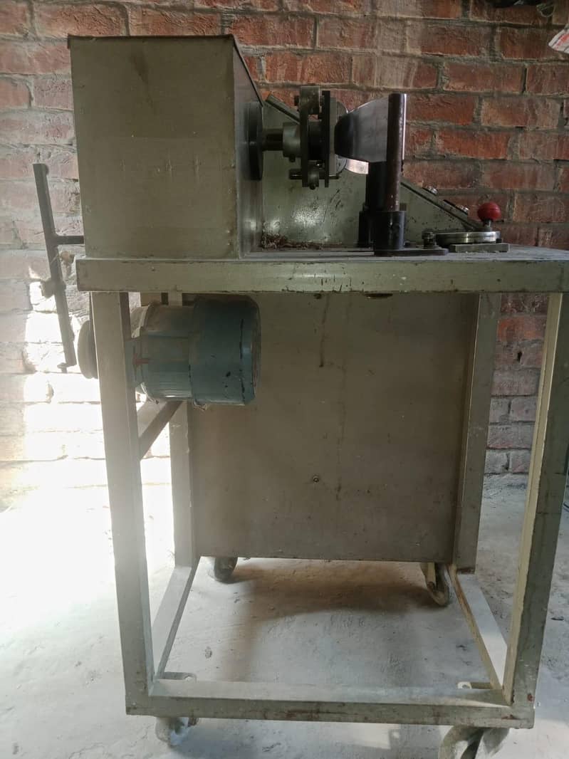 Automatic Binding Machine 2