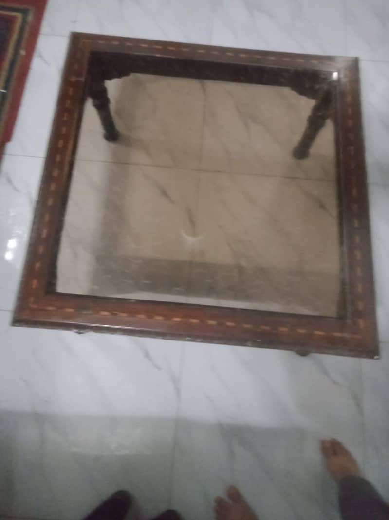 Lounge table 2