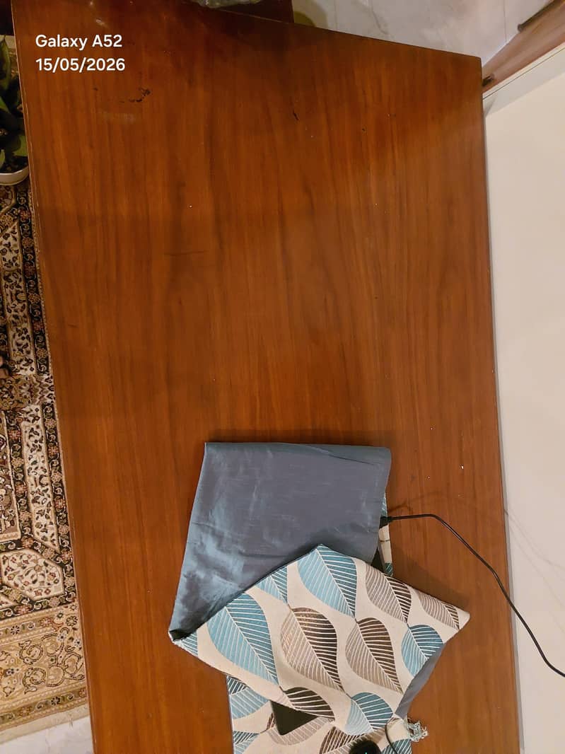 solid wood customer build center table 4