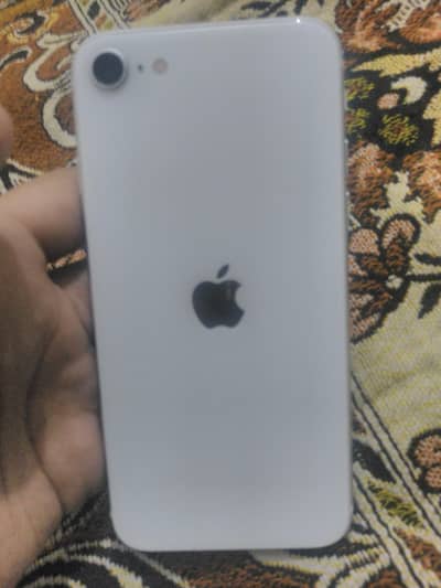 IPHONE SE 2020 . . . . . CHANCE PHONE