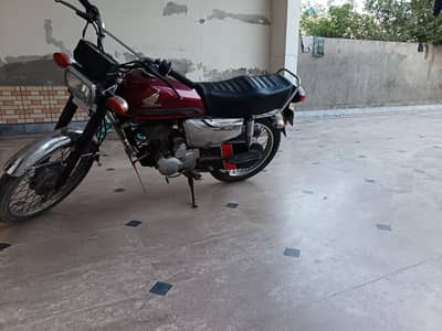 Honda 125 self start 2019 good condition for sale