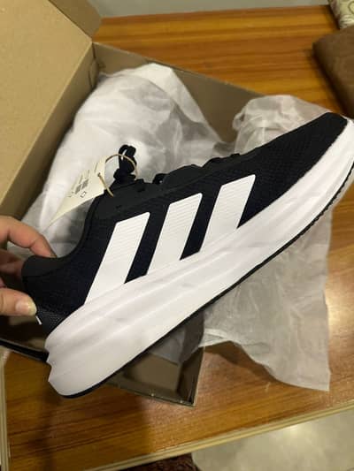 ORIGINAL ADIDAS GALAXY 7 M - BRAND NEW - SAUDI IMPORT