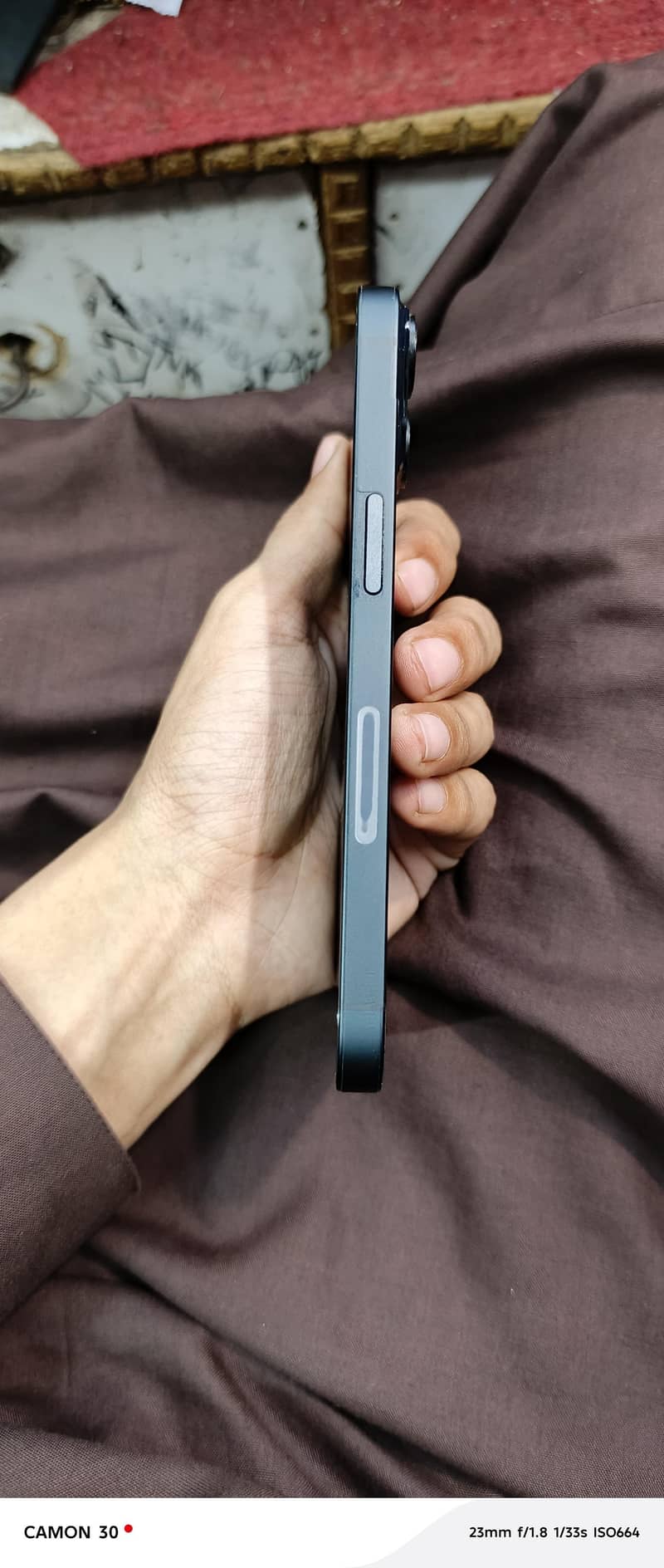 iPhone 14 4