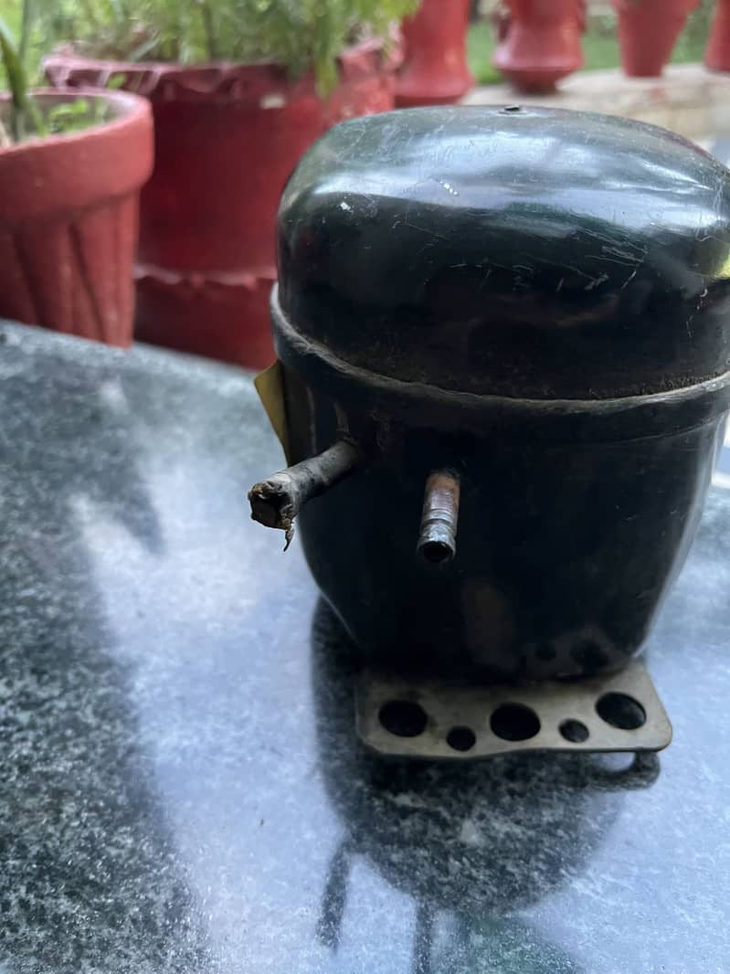 Fridge freezer Compressor 2