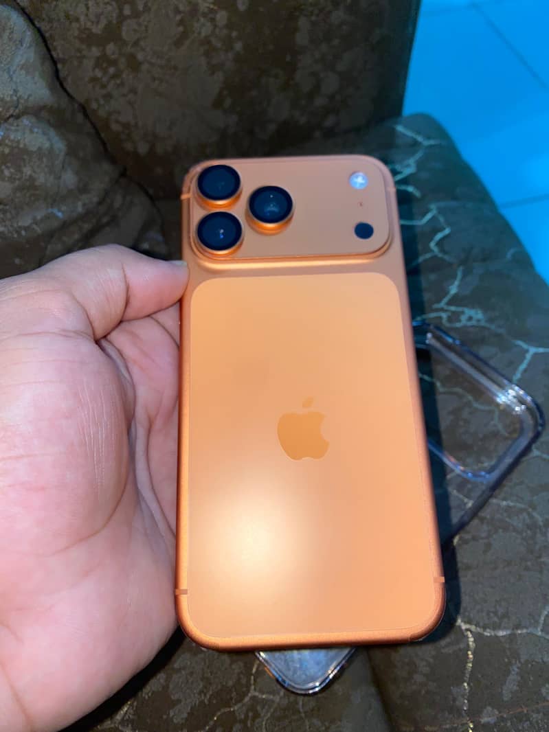 Iphone 17 Pro Max JV 0