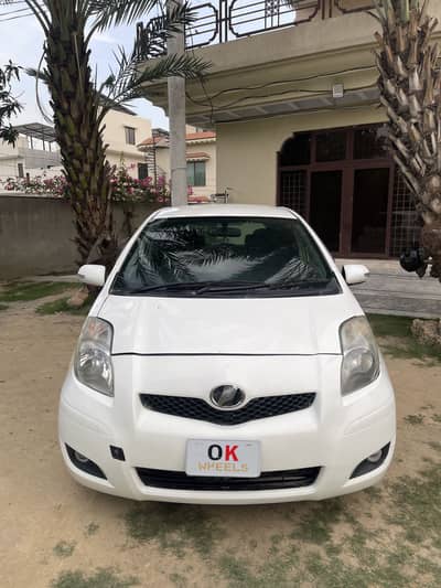 TOYOTA VITZ 2009 MODEL AUTOMATIC FUEL EFFICIENT CAR FOR SALE