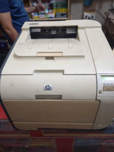 HP LASERJET CP2025