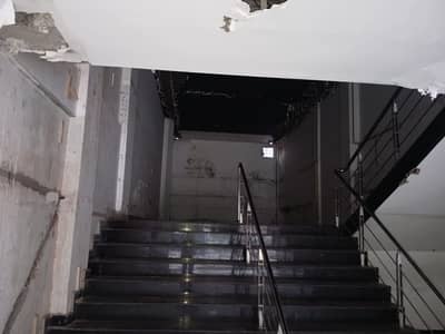 MM Alam Road Shop For Rent