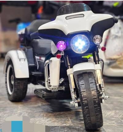 kids electric bike. chargeable.  Bluetooth, aux,