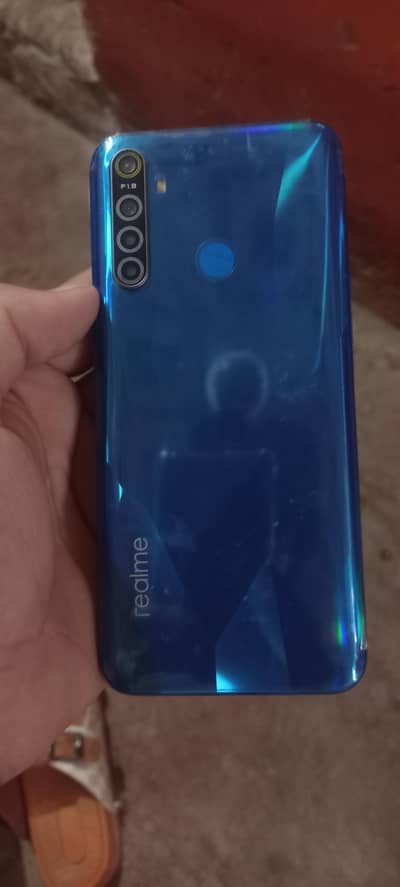 realme C5
