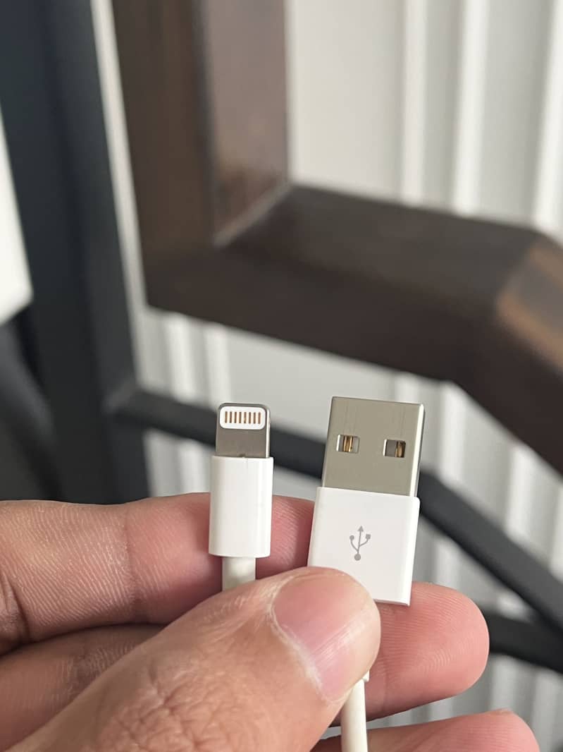iPhone original cable 100% 9